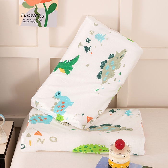 91家纺网 家纺一手货源 找家纺 七夜居 2026新款开学季儿童纯棉记忆棉枕芯全棉可拆洗学生宿舍枕头幼儿园宝宝枕 枕头枕芯 恐龙派对