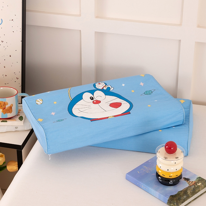 91家纺网 家纺一手货源 找家纺 七夜居 2026新款开学季儿童纯棉记忆棉枕芯全棉可拆洗学生宿舍枕头幼儿园宝宝枕 枕头枕芯 哆啦A梦