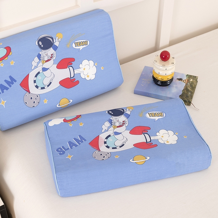 91家纺网 家纺一手货源 找家纺 七夜居 2026新款开学季儿童纯棉记忆棉枕芯全棉可拆洗学生宿舍枕头幼儿园宝宝枕 枕头枕芯 太空人