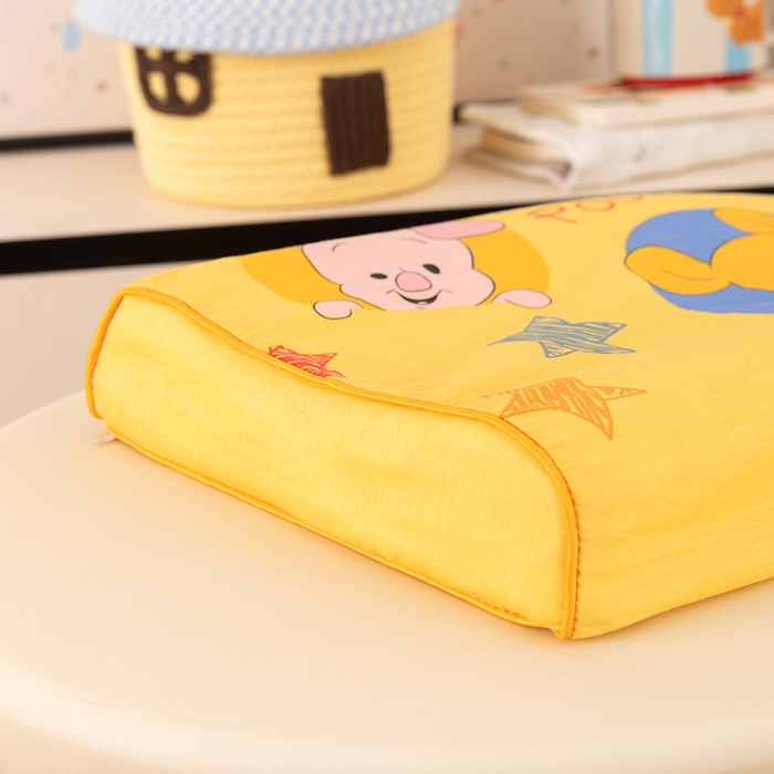 91家纺网 家纺一手货源 找家纺 七夜居 2026新款开学季儿童纯棉记忆棉枕芯全棉可拆洗学生宿舍枕头幼儿园宝宝枕 枕头枕芯 维尼伙伴