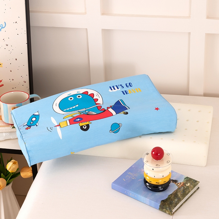 91家纺网 家纺一手货源 找家纺 七夜居 2026新款开学季儿童纯棉记忆棉枕芯全棉可拆洗学生宿舍枕头幼儿园宝宝枕 枕头枕芯 恐龙宇宙