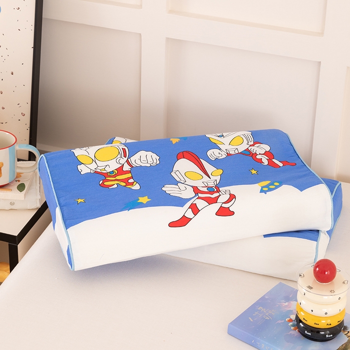 91家纺网 家纺一手货源 找家纺 七夜居 2026新款开学季儿童纯棉记忆棉枕芯全棉可拆洗学生宿舍枕头幼儿园宝宝枕 枕头枕芯 奥特曼聚会