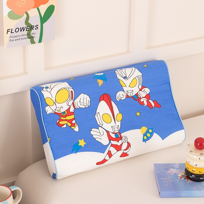 91家纺网 家纺一手货源 找家纺 七夜居 2026新款开学季儿童纯棉记忆棉枕芯全棉可拆洗学生宿舍枕头幼儿园宝宝枕 枕头枕芯 奥特曼聚会