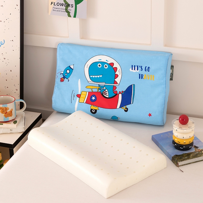 91家纺网 家纺一手货源 找家纺 七夜居 2026新款开学季儿童纯棉记忆棉枕芯全棉可拆洗学生宿舍枕头幼儿园宝宝枕 枕头枕芯 恐龙宇宙