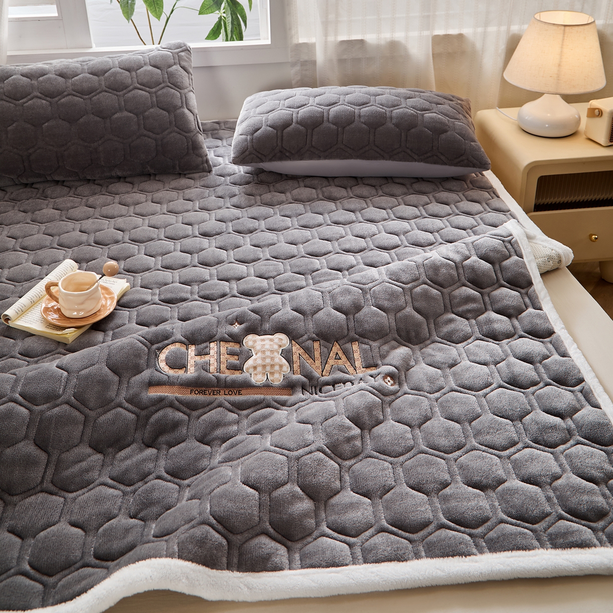 91家纺网 家纺一手货源 找家纺 （总）永旺家纺 2025新款纯色床垫床褥