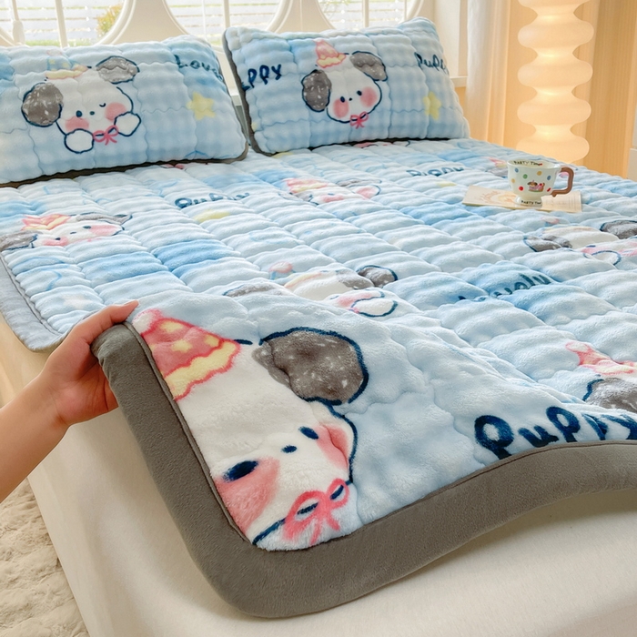 91家纺网 家纺一手货源 找家纺 （总）奇丝雅 2025新款A类牛奶绒泡泡绒床褥床垫床盖兔毛绒家用学生宿舍上下铺寝室褥子软垫床护垫夹棉（大床）