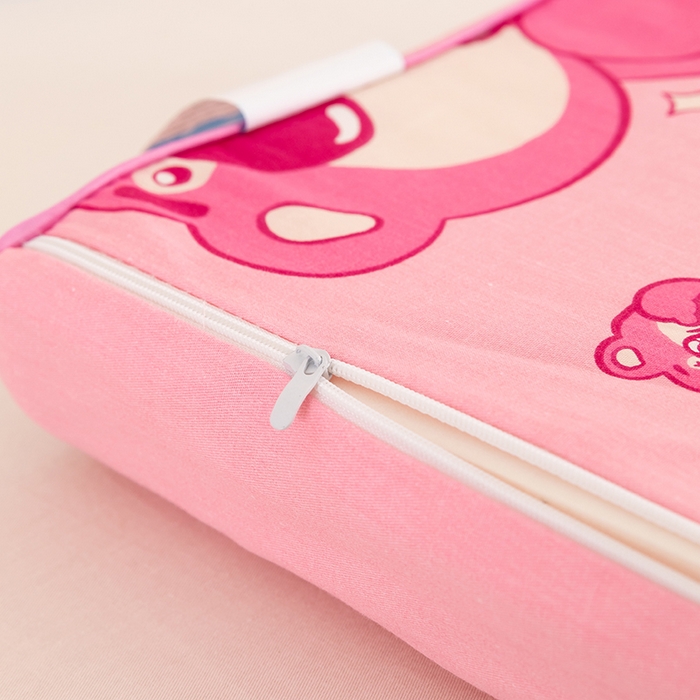 91家纺网 家纺一手货源 找家纺 七夜居 2026新款开学季儿童纯棉记忆棉枕芯全棉可拆洗学生宿舍枕头幼儿园宝宝枕 枕头枕芯 可爱草莓熊