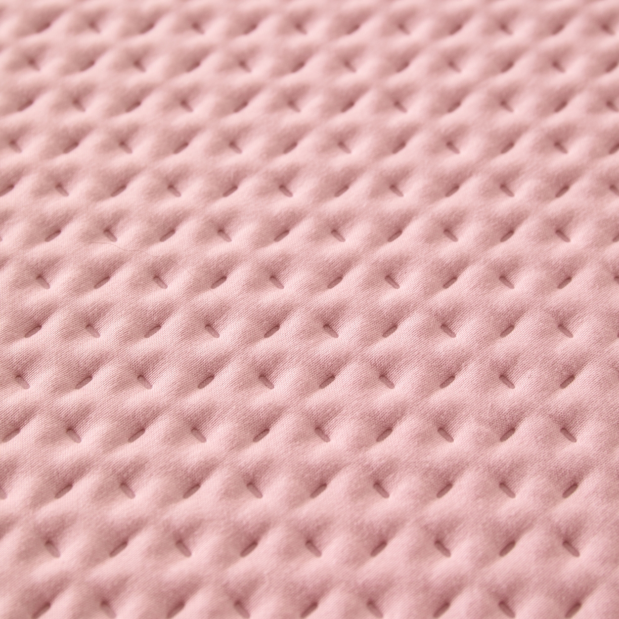 91家纺网 家纺一手货源 找家纺 永旺家纺 2025新款纯色印花防水床笠-西高地系列 粉西高地