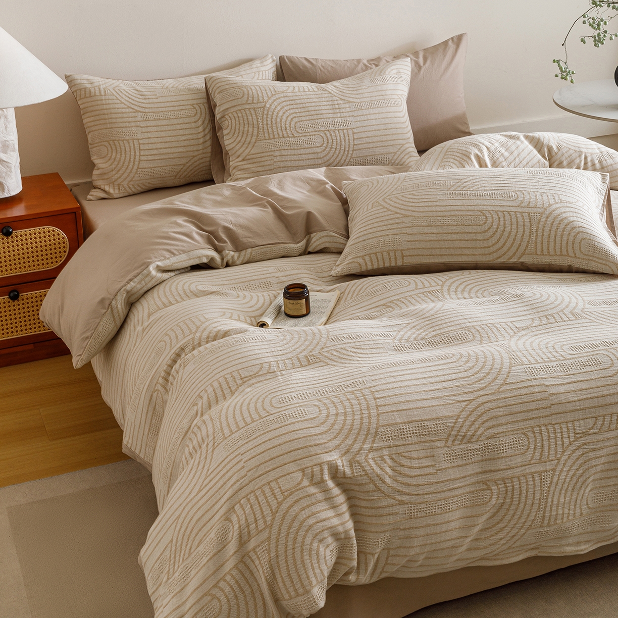 91家纺网 家纺一手货源 找家纺 春皖家纺 2026新款A类全棉双层纱AB版简约四件套 瑞拉-咖