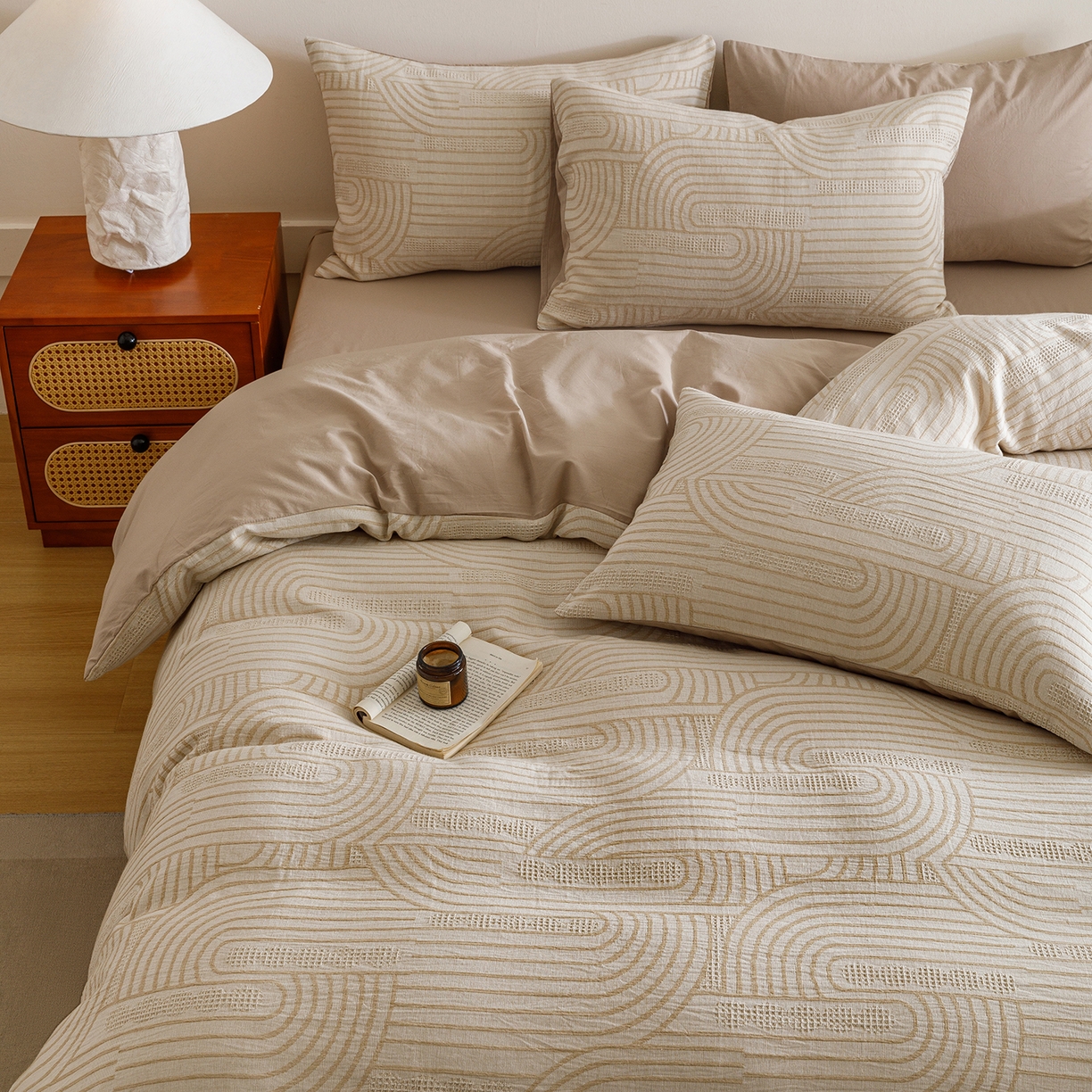 91家纺网 家纺一手货源 找家纺 春皖家纺 2026新款A类全棉双层纱AB版简约四件套 瑞拉-咖