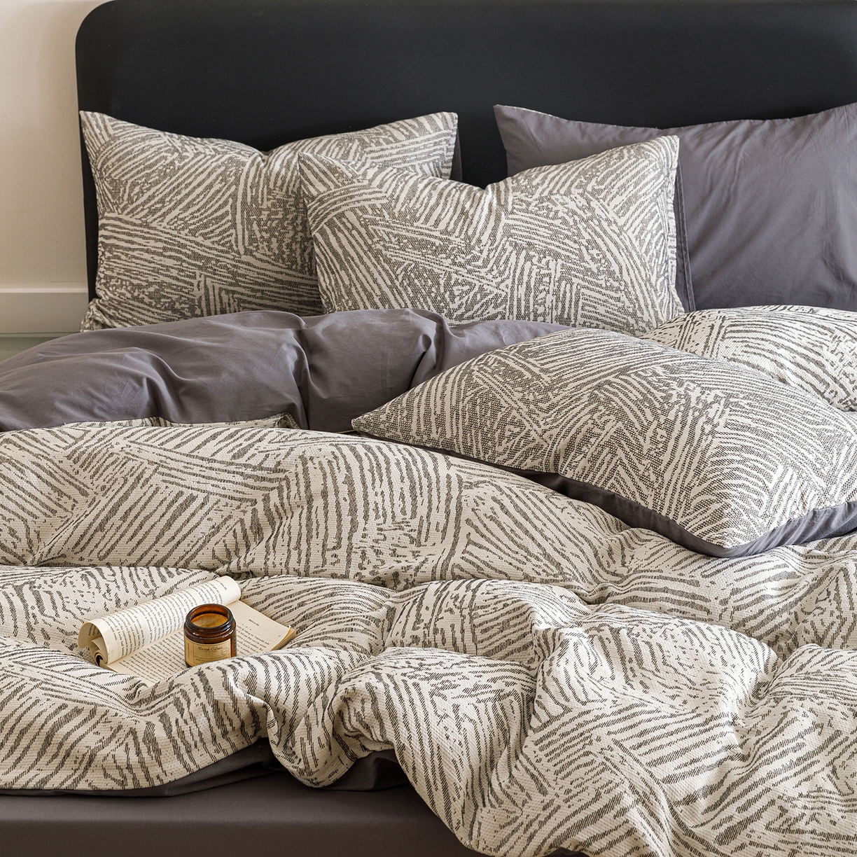 91家纺网 家纺一手货源 找家纺 春皖家纺 2026新款A类全棉双层纱AB版简约四件套 棱序