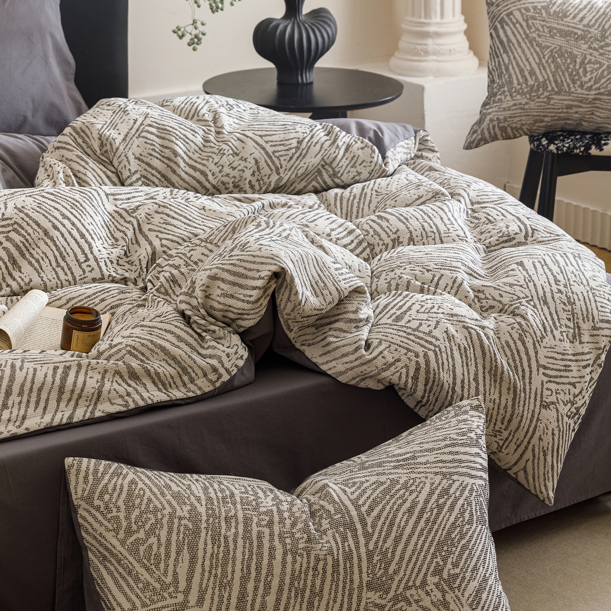 91家纺网 家纺一手货源 找家纺 春皖家纺 2026新款A类全棉双层纱AB版简约四件套 棱序