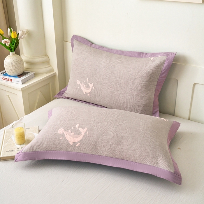 91家纺网 家纺一手货源 找家纺 棠薇家纺 2025新款三层纱布枕套单条装一对装枕头套加大加厚48*74cm枕芯套 顽皮海豚