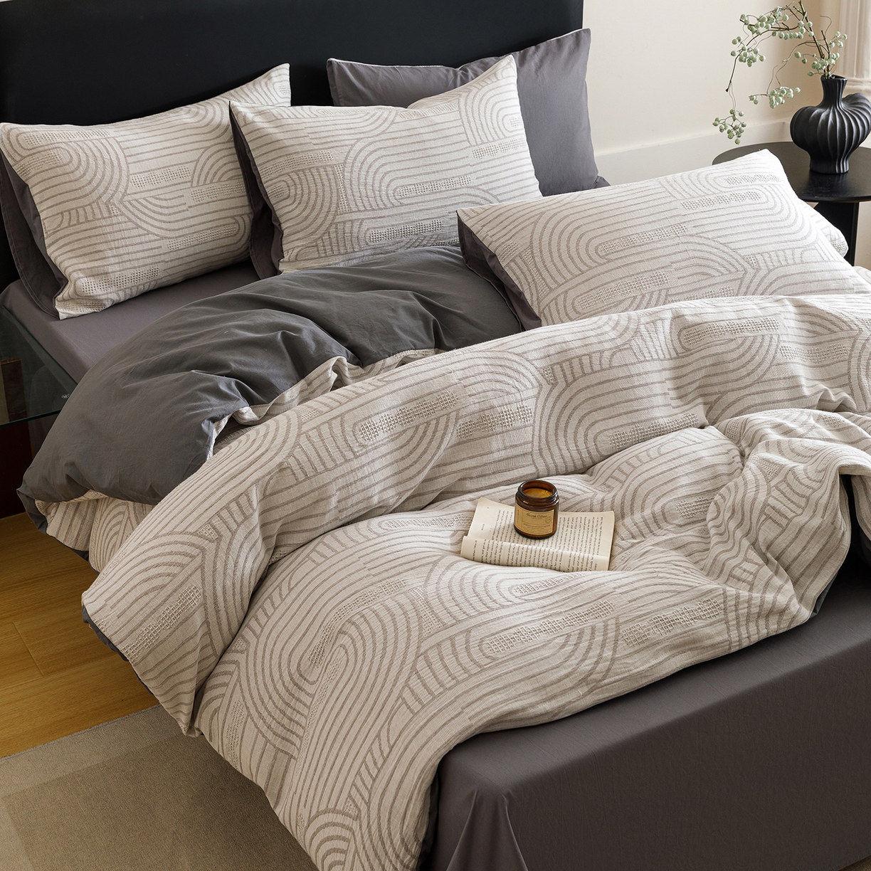 91家纺网 家纺一手货源 找家纺 春皖家纺 2026新款A类全棉双层纱AB版简约四件套 瑞拉-灰