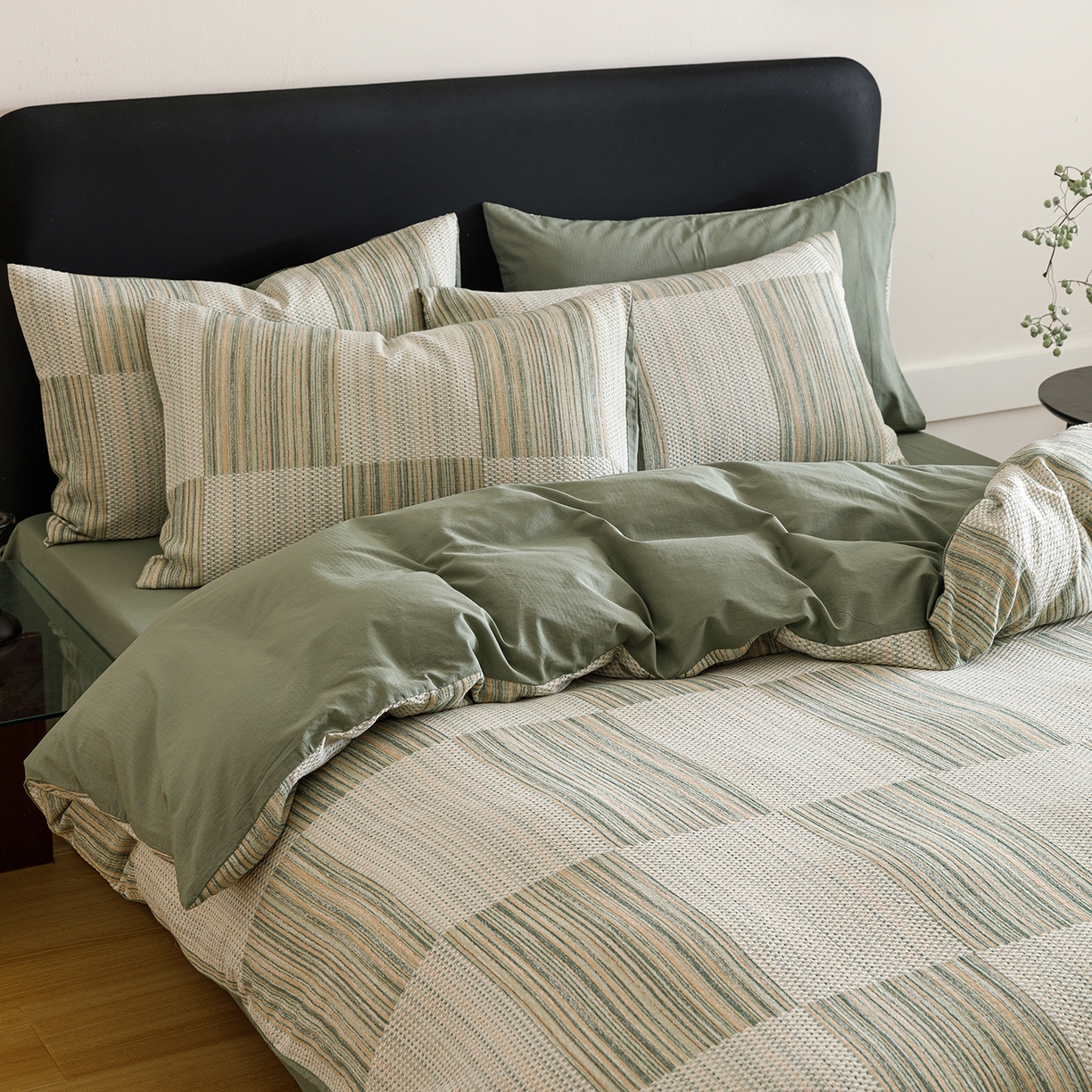 91家纺网 家纺一手货源 找家纺 春皖家纺 2026新款A类全棉双层纱AB版简约四件套 森屿