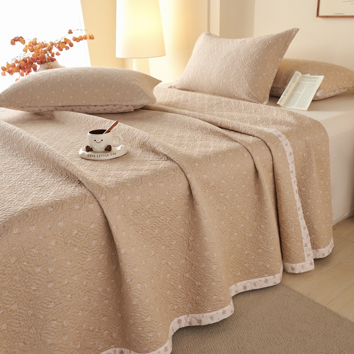 91家纺网 家纺一手货源 找家纺 （总）2025新款13070双面全棉砂洗大直边床盖三件套四件套