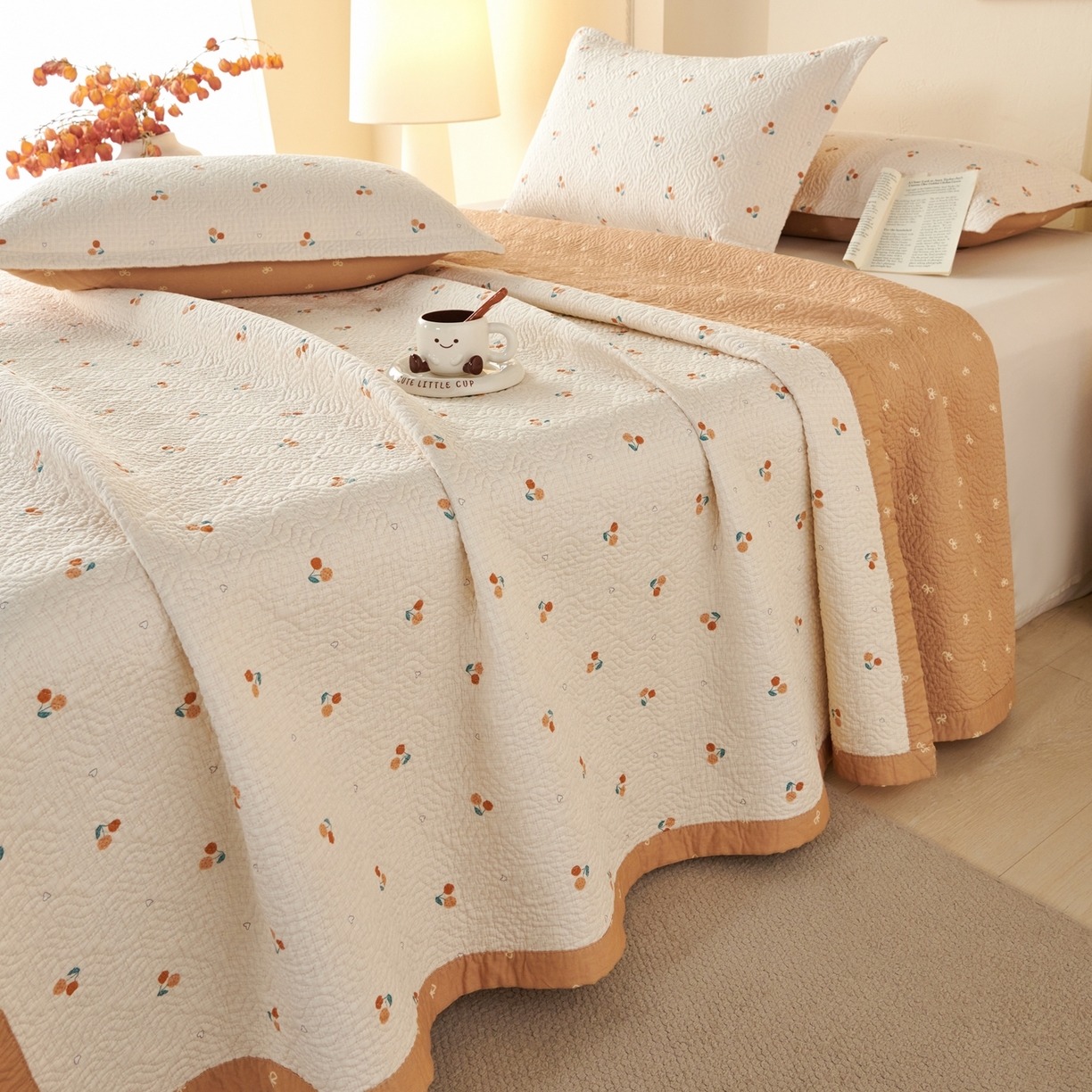 91家纺网 家纺一手货源 找家纺 2025新款13070双面全棉砂洗大直边床盖三件套四件套 秋意