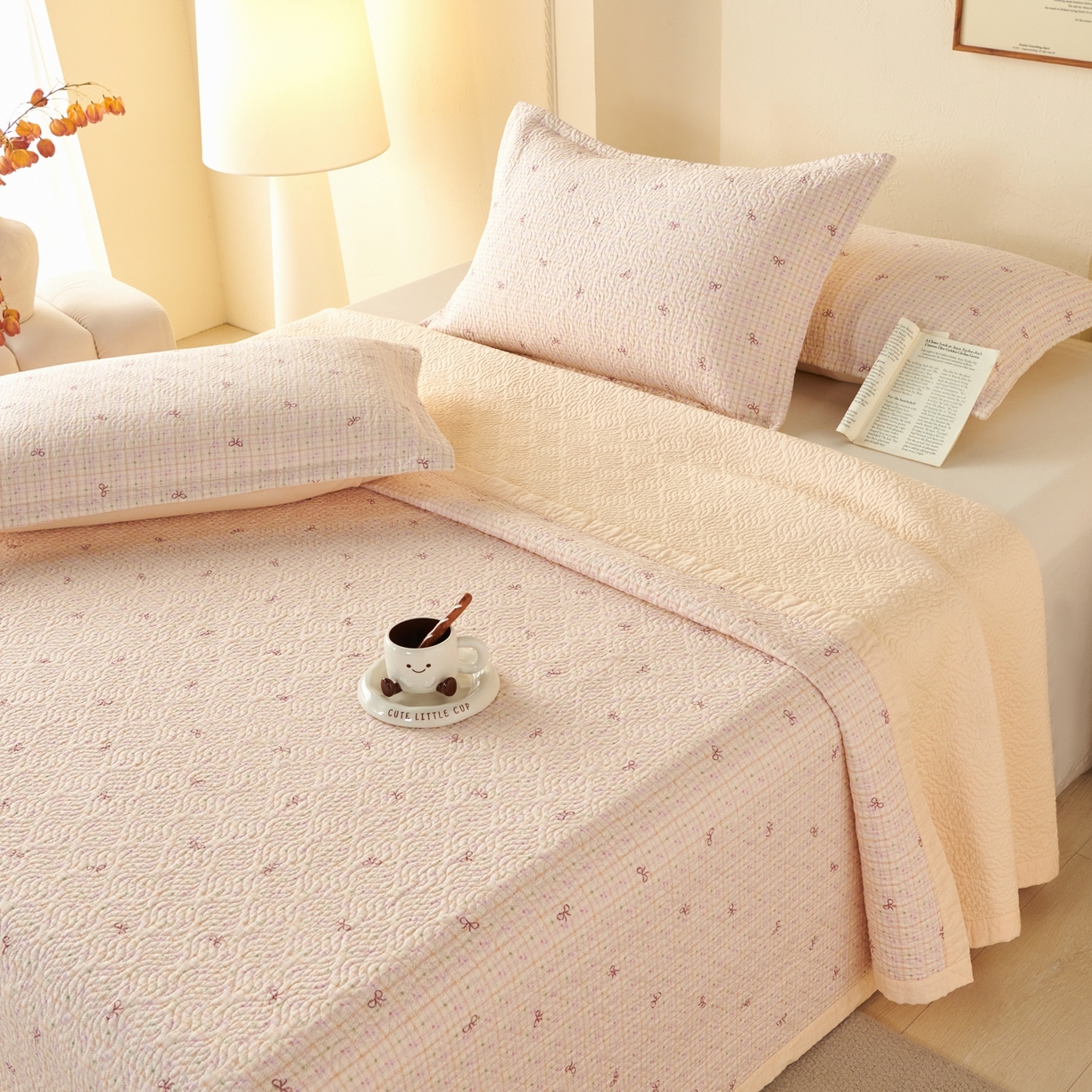 91家纺网 家纺一手货源 找家纺 2025新款13070双面全棉砂洗大直边床盖三件套四件套 小确幸