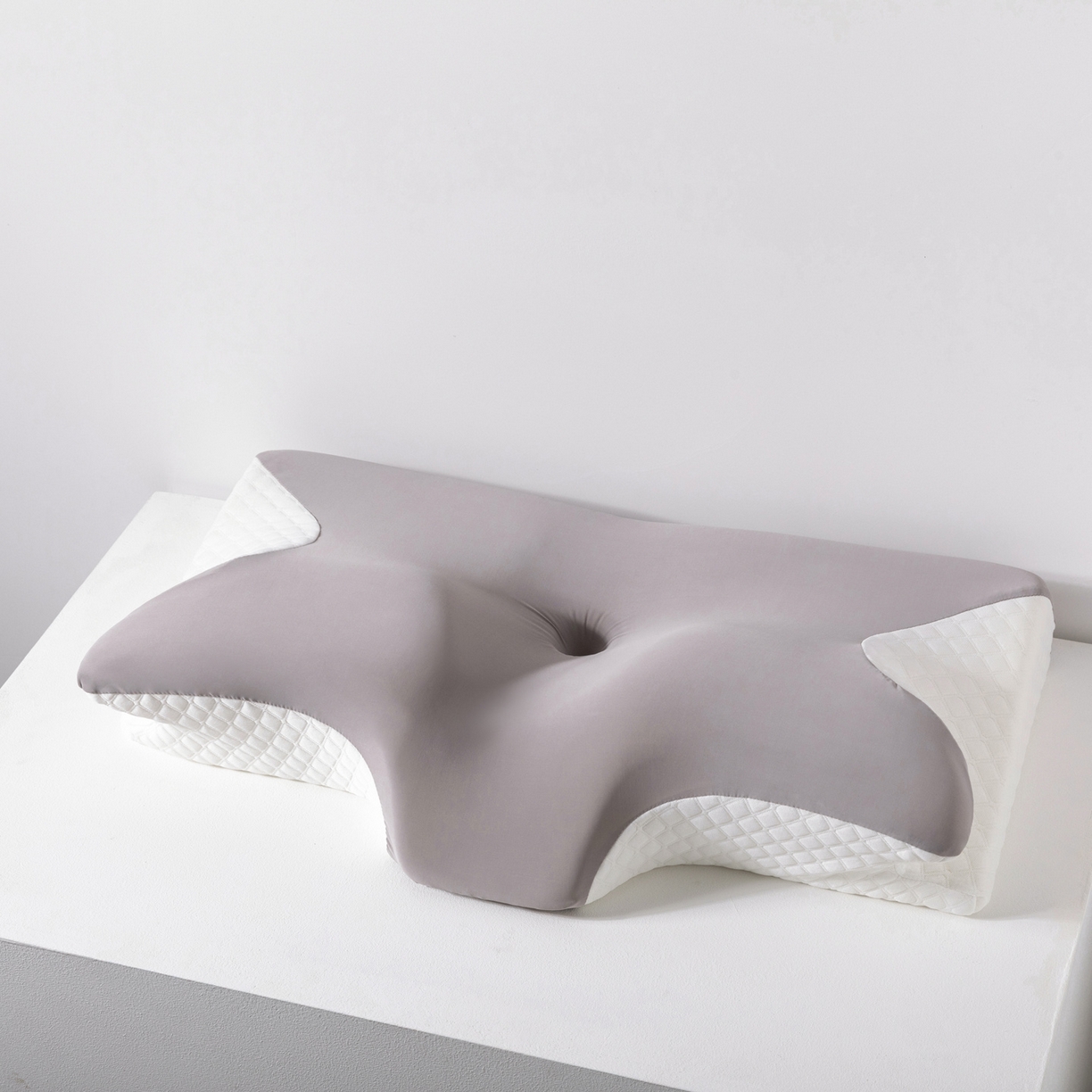 91家纺网 家纺一手货源 找家纺 美物匠 2025新款舒适小牛枕枕头枕芯 浅灰