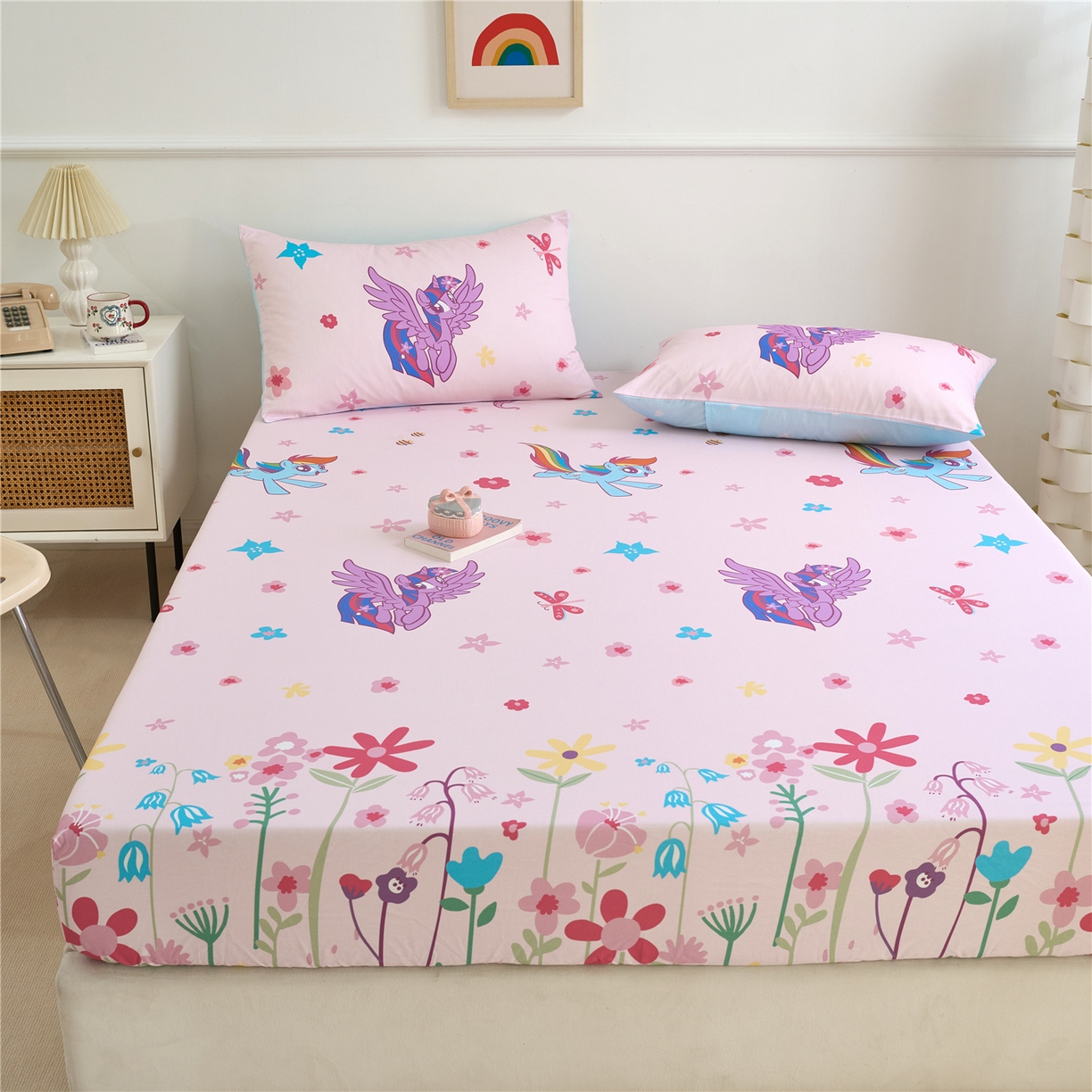 91家纺网 家纺一手货源 找家纺 百利卡通（原迪士尼家纺） 2025新款全棉圆网数码印花床笠枕套-小马宝莉 春天紫悦L