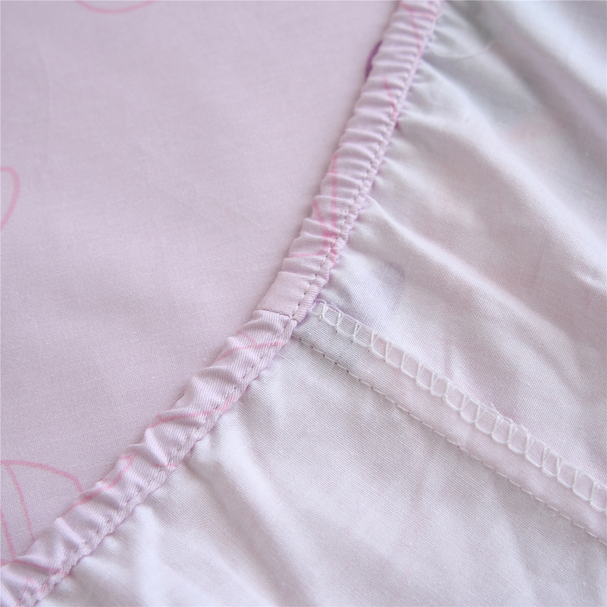 91家纺网 家纺一手货源 找家纺 百利卡通（原迪士尼家纺） 2025新款全棉圆网数码印花床笠枕套-小马宝莉 草莓紫悦L