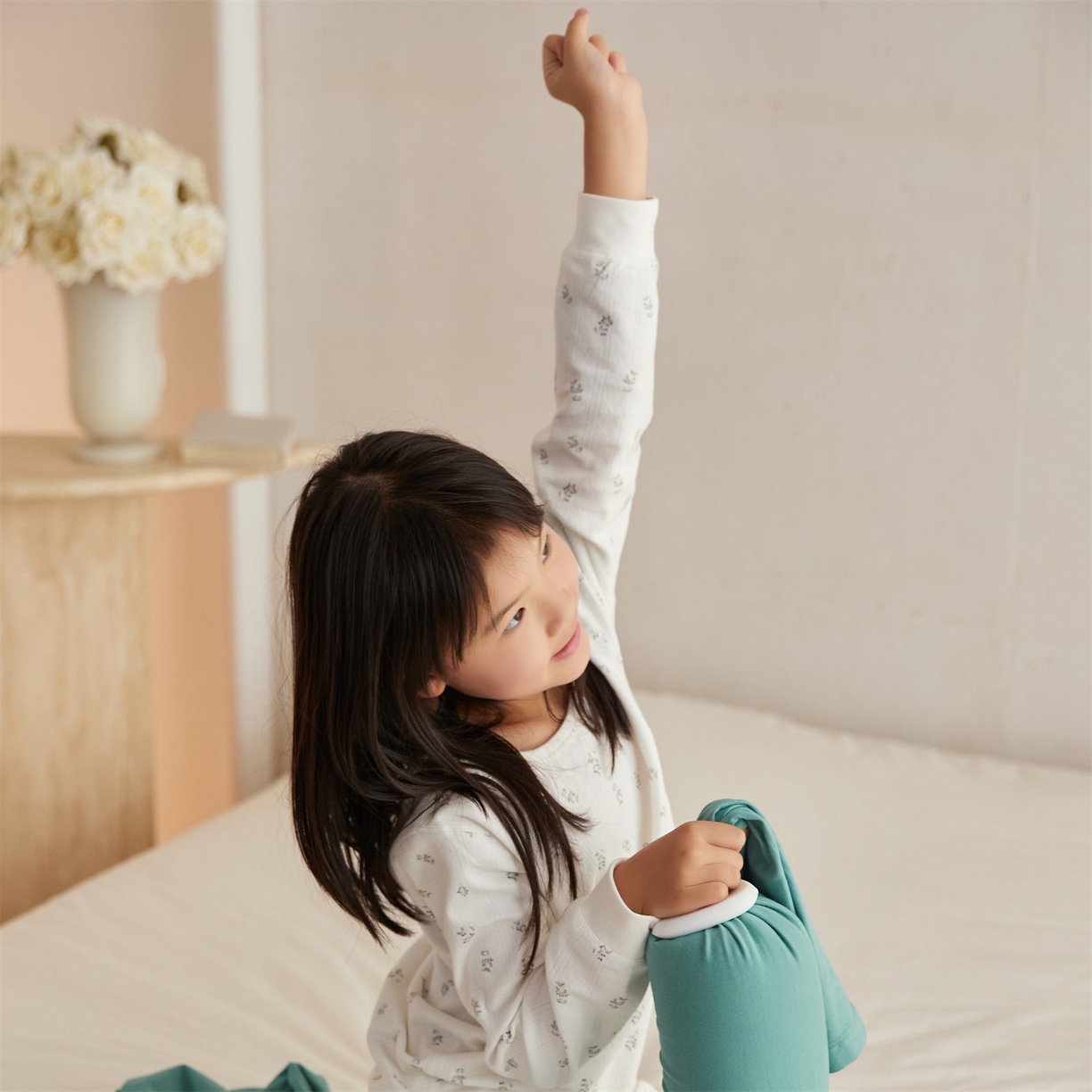 91家纺网 家纺一手货源 找家纺 头等舱 2025新款全棉氨纶针织A类孕妇 护腰 侧睡 靠垫 安抚枕 抱抱 夹腿多功能枕（模特图）配包装 天青