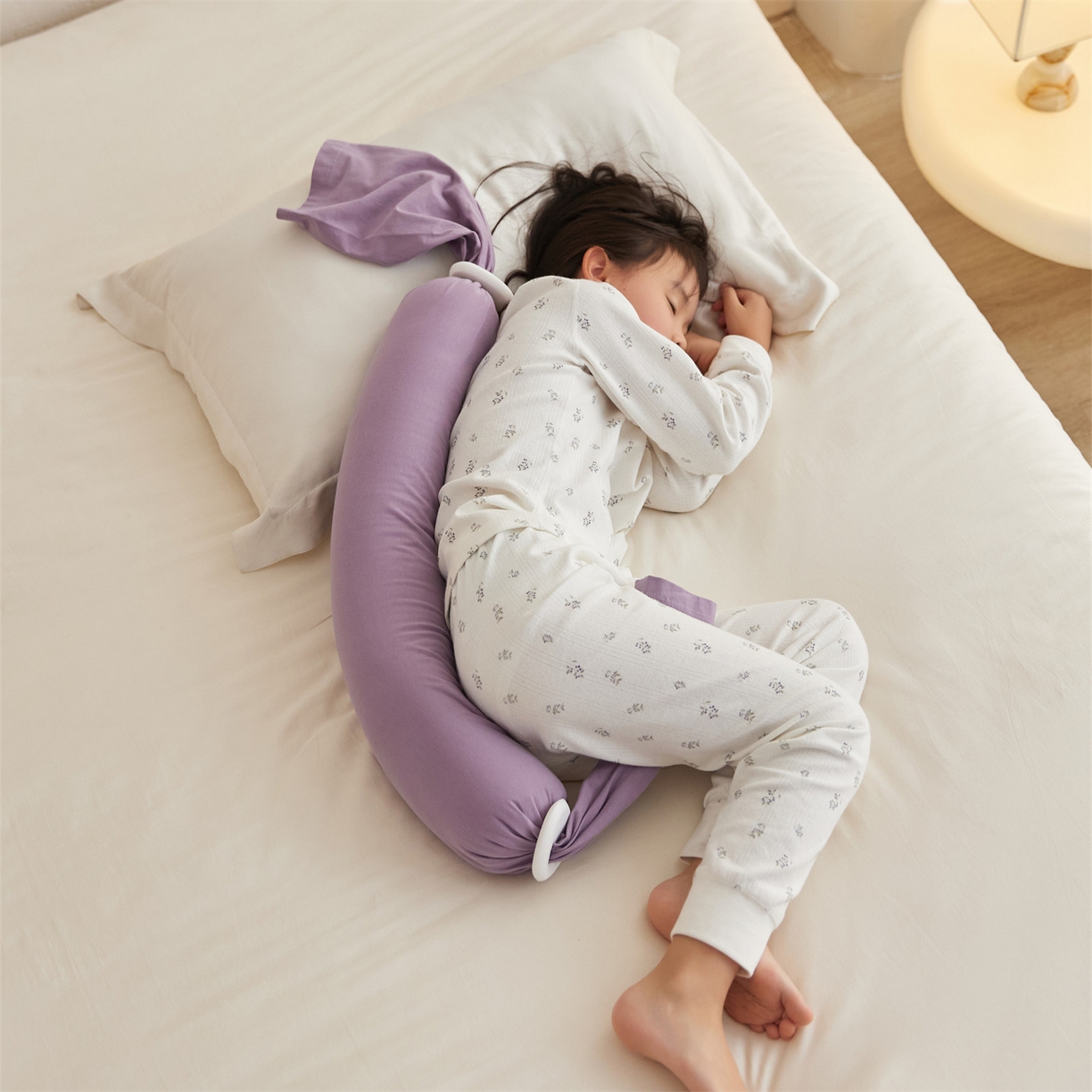 91家纺网 家纺一手货源 找家纺 头等舱 2025新款全棉氨纶针织A类孕妇 护腰 侧睡 靠垫 安抚枕 抱抱 夹腿多功能枕（模特图）配包装 紫浦