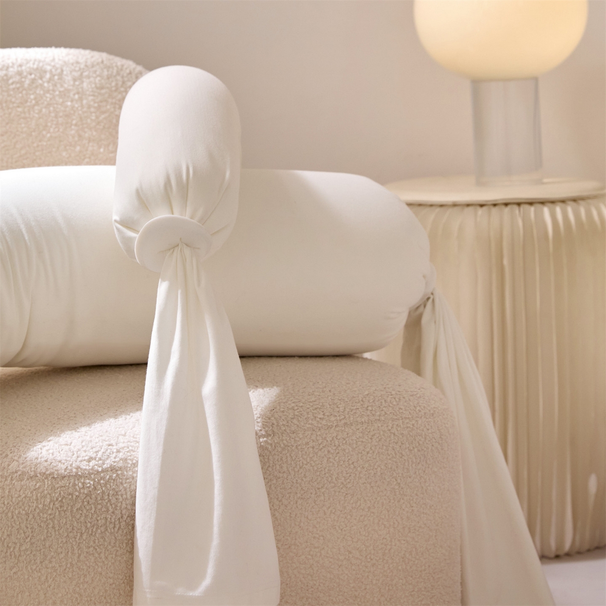 91家纺网 家纺一手货源 找家纺 头等舱 2025全棉氨纶针织A类孕妇 护腰 侧睡 靠垫 安抚枕 抱抱 夹腿多功能枕(空镜图）配包装 珍珠白