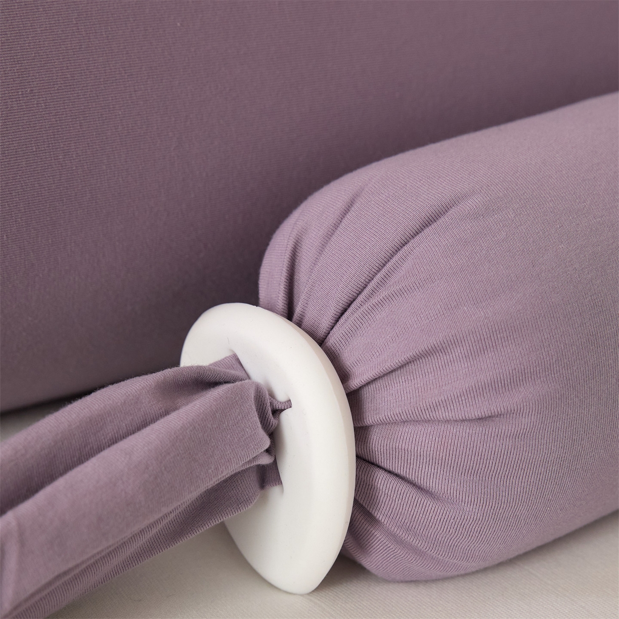 91家纺网 家纺一手货源 找家纺 头等舱 2025全棉氨纶针织A类孕妇 护腰 侧睡 靠垫 安抚枕 抱抱 夹腿多功能枕(空镜图）配包装 紫浦