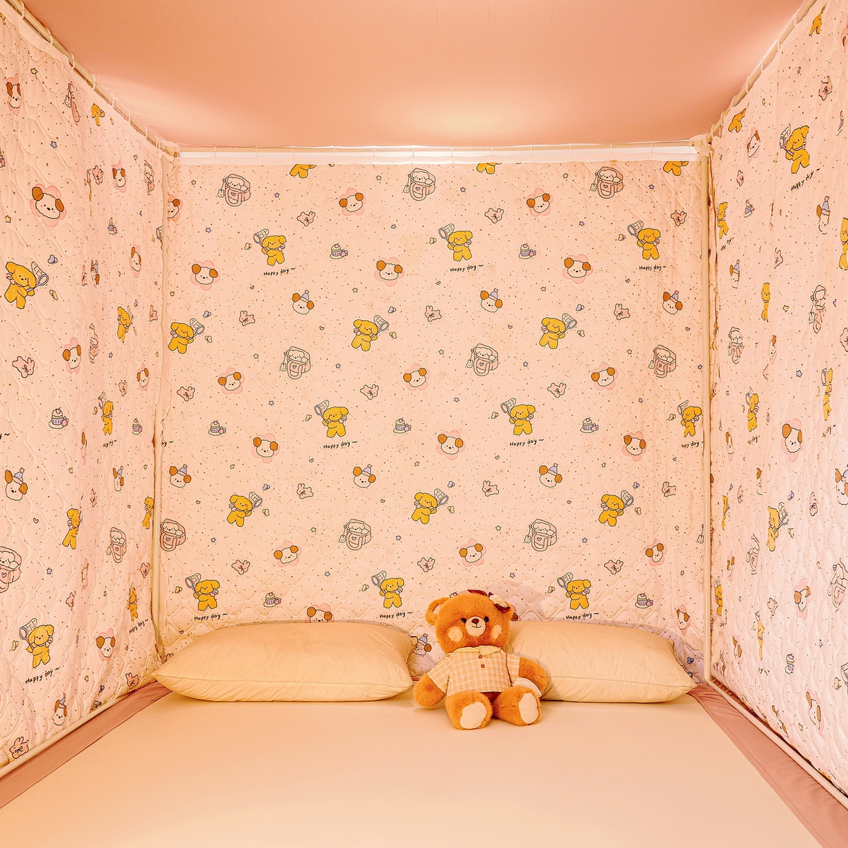 91家纺网 家纺一手货源 找家纺 夏彩 2025新款五面保暖亲肤面料坐床拉链四季款蚊帐-88632 星愿熊