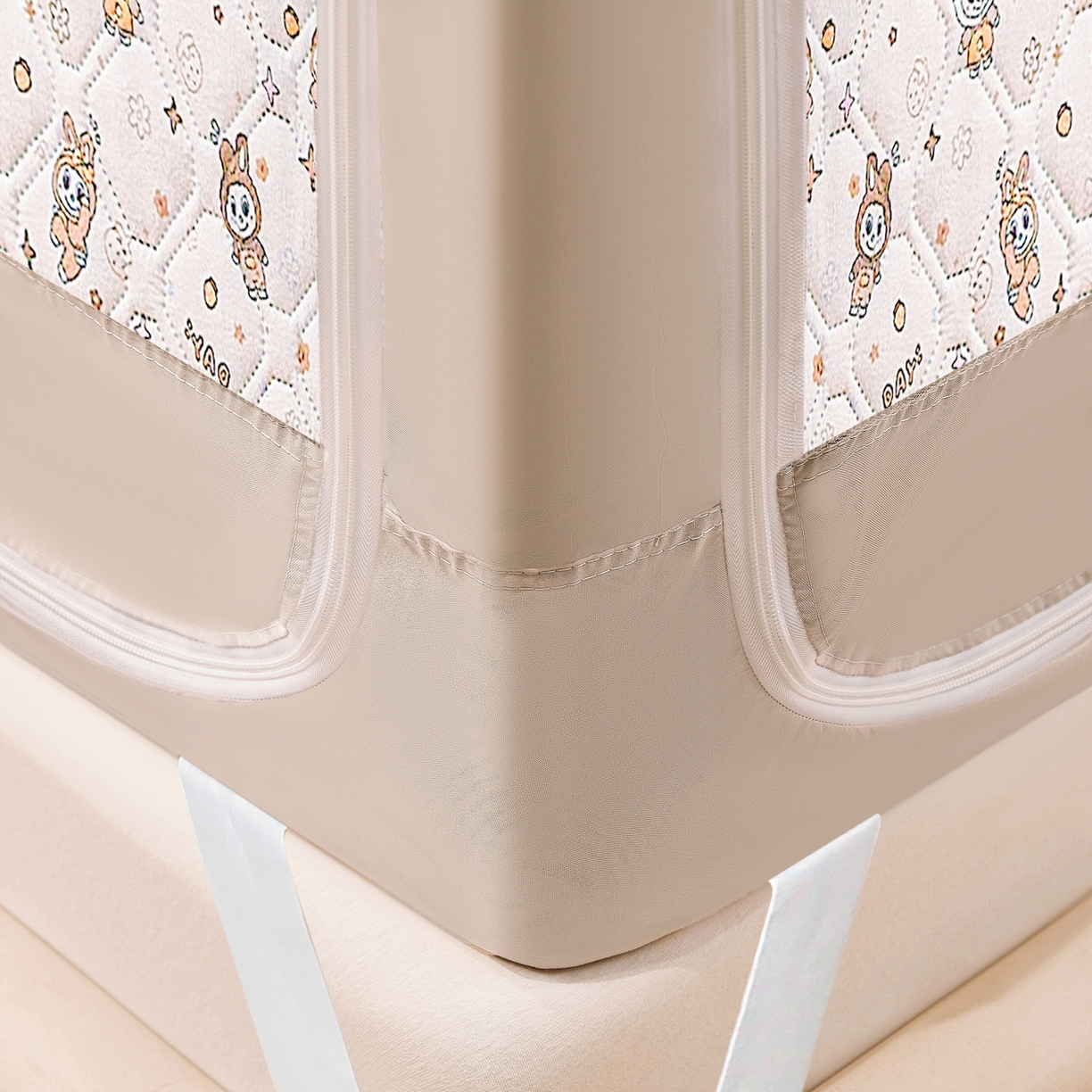 91家纺网 家纺一手货源 找家纺 夏彩 2025新款五面保暖亲肤面料坐床拉链四季款蚊帐-88632 拉贝贝