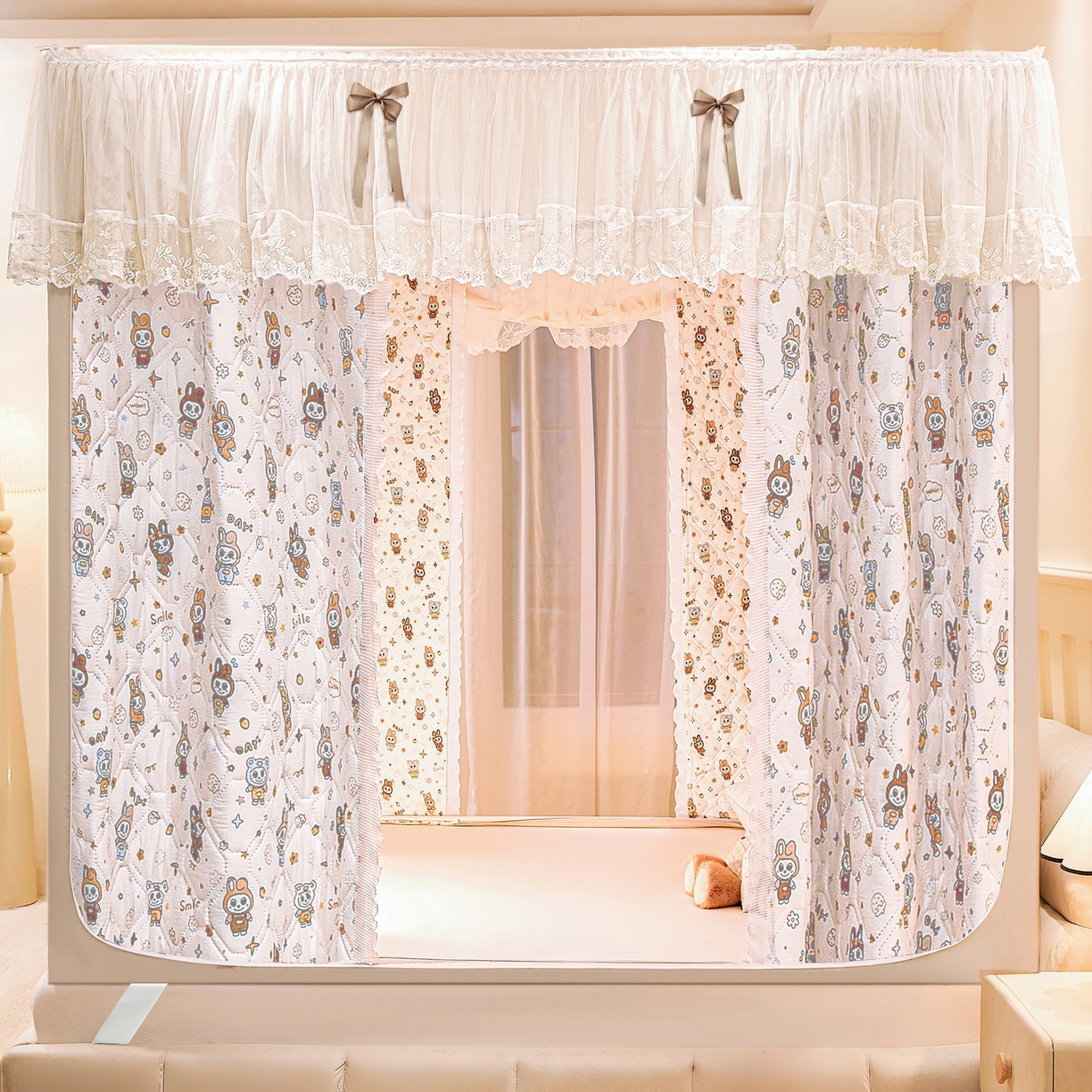 91家纺网 家纺一手货源 找家纺 夏彩 2025新款五面保暖亲肤面料坐床拉链四季款蚊帐-88632 拉贝贝