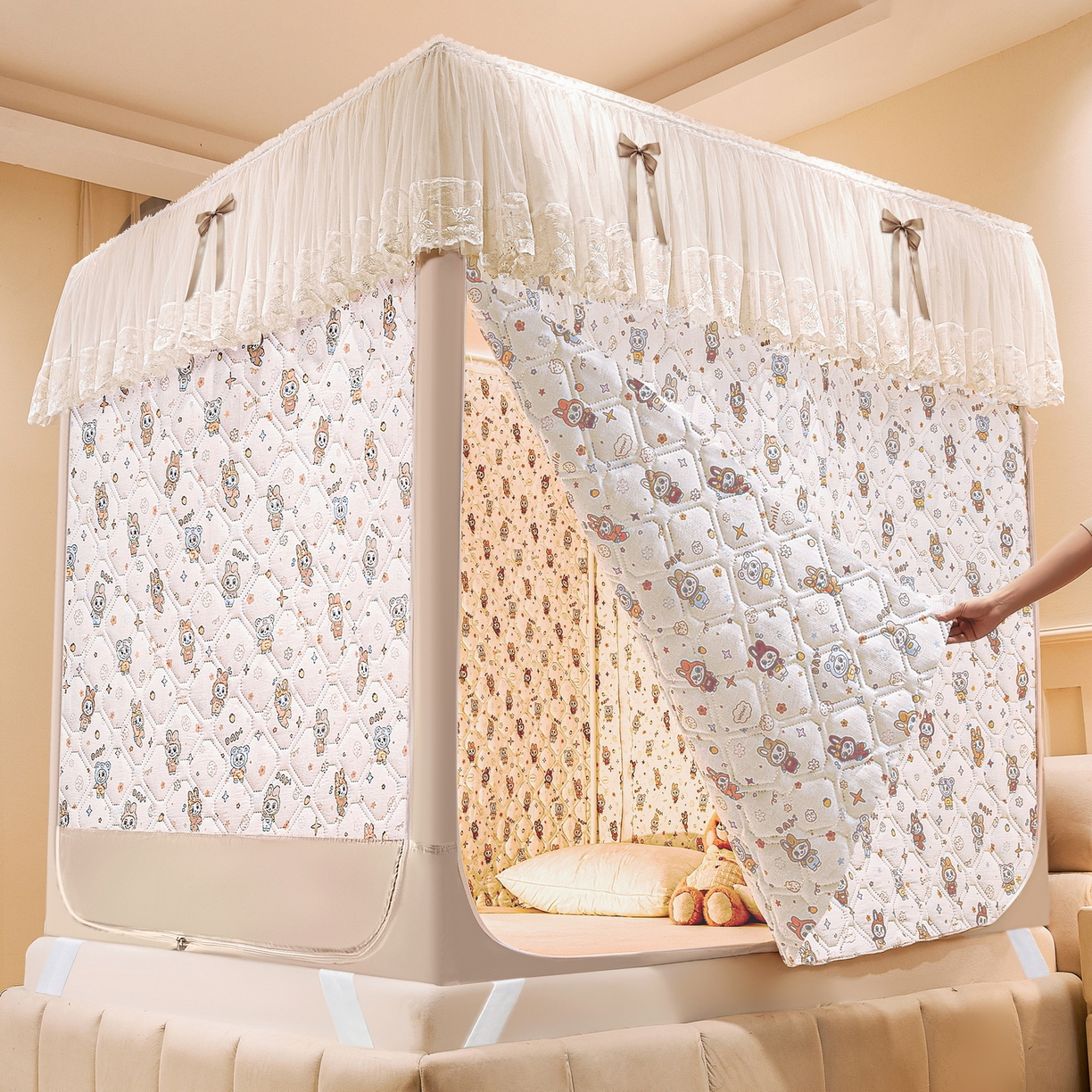 91家纺网 家纺一手货源 找家纺 夏彩 2025新款五面保暖亲肤面料坐床拉链四季款蚊帐-88632 拉贝贝