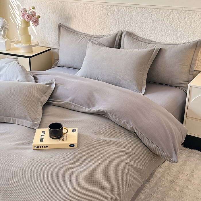 91家纺网 家纺一手货源 找家纺 木易 2026新款全棉磨毛印花四件套 邦尼 灰