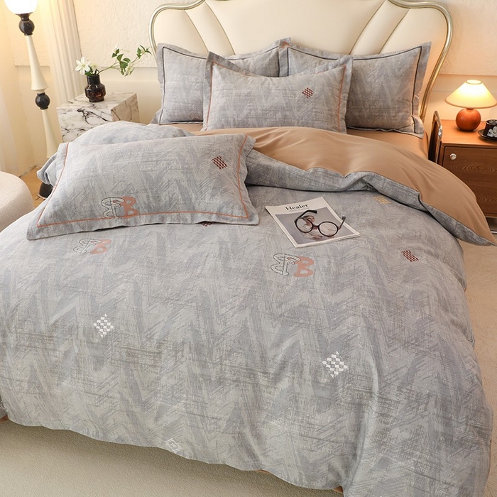 91家纺网 家纺一手货源 找家纺 木易家居 2026新款全棉磨毛印花四件套 哈伦-灰