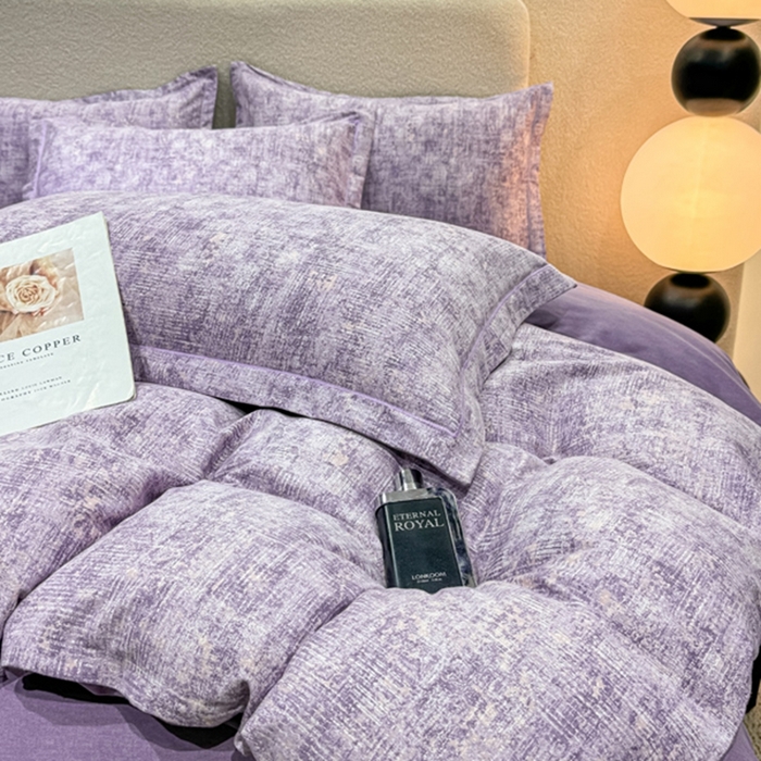 91家纺网 家纺一手货源 找家纺 木易家居 2026新款全棉磨毛印花四件套 嘉百丽紫