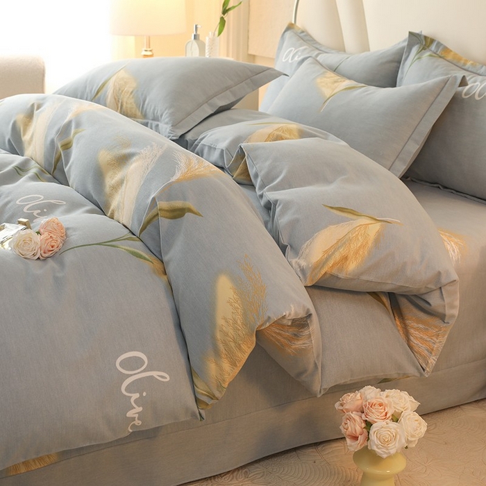 91家纺网 家纺一手货源 找家纺 木易家居 2026新款全棉磨毛印花四件套 香语芦苇