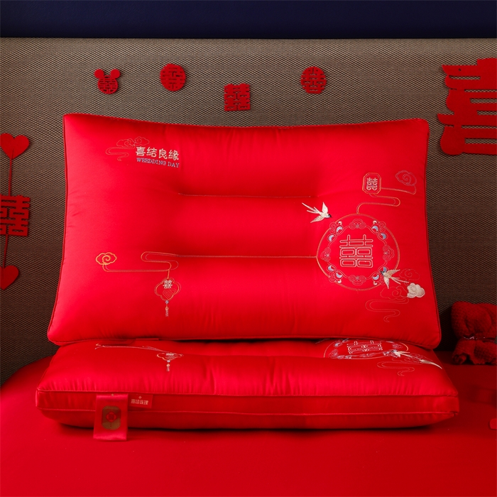 91家纺网 家纺一手货源 找家纺 织布人 2025新款枕芯全棉刺绣大红喜事婚庆送礼结婚专用护颈定型枕头枕芯 婚庆枕-花田喜事