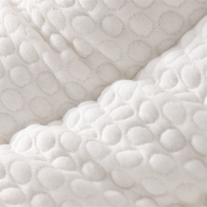 91家纺网 家纺一手货源 找家纺 织布人 2025新款枕芯A类针织按摩卡通刺绣儿童枕头学生宿舍专用护颈枕芯 A类针织按摩枕-晚安小兔