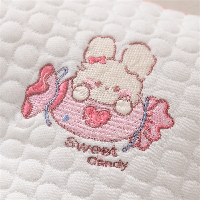 91家纺网 家纺一手货源 找家纺 织布人 2025新款枕芯A类针织按摩卡通刺绣儿童枕头学生宿舍专用护颈枕芯 A类针织按摩枕-晚安小兔