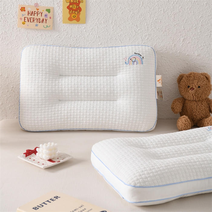 91家纺网 家纺一手货源 找家纺 织布人 2025新款枕芯A类针织按摩卡通刺绣儿童枕头学生宿舍专用护颈枕芯 A类针织按摩枕-晚安小象