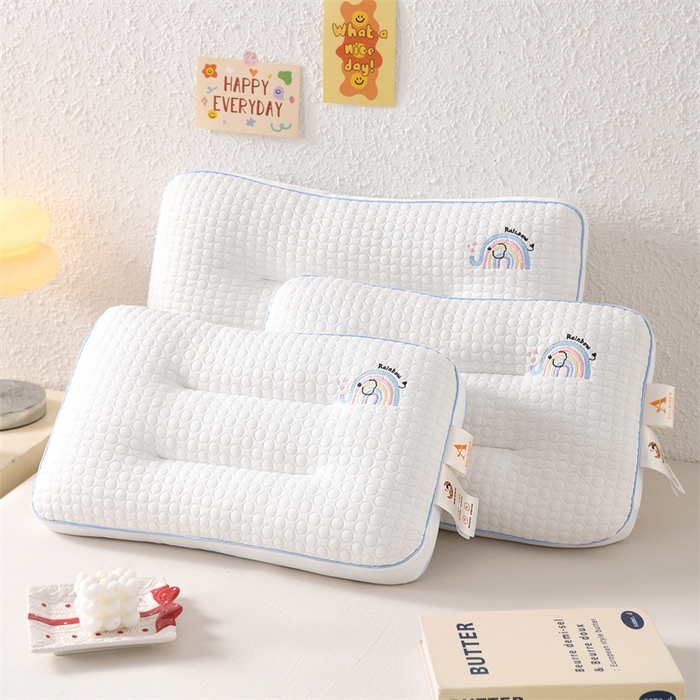 91家纺网 家纺一手货源 找家纺 织布人 2025新款枕芯A类针织按摩卡通刺绣儿童枕头学生宿舍专用护颈枕芯 A类针织按摩枕-晚安小象