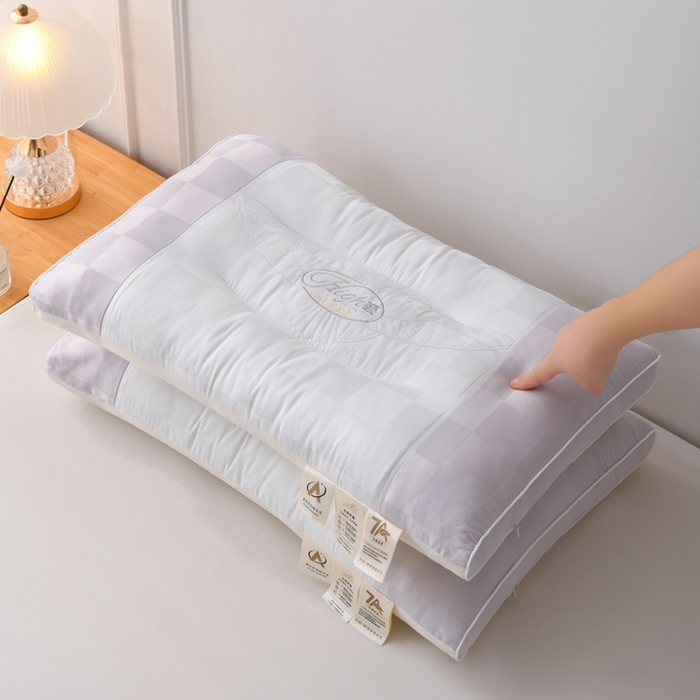 91家纺网 家纺一手货源 找家纺 织布人 2025新款枕芯A类提花7A抗菌大豆护颈枕头学生成人家用护颈定型枕芯 7A抗菌提花大豆枕-灰色