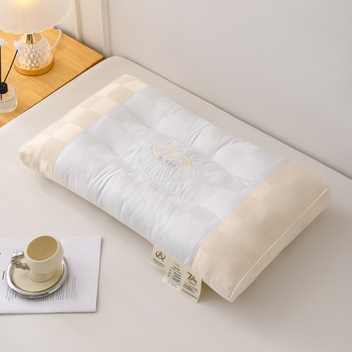 91家纺网 家纺一手货源 找家纺 织布人 2025新款枕芯A类提花7A抗菌大豆护颈枕头学生成人家用护颈定型枕芯 7A抗菌提花大豆枕-浅粉