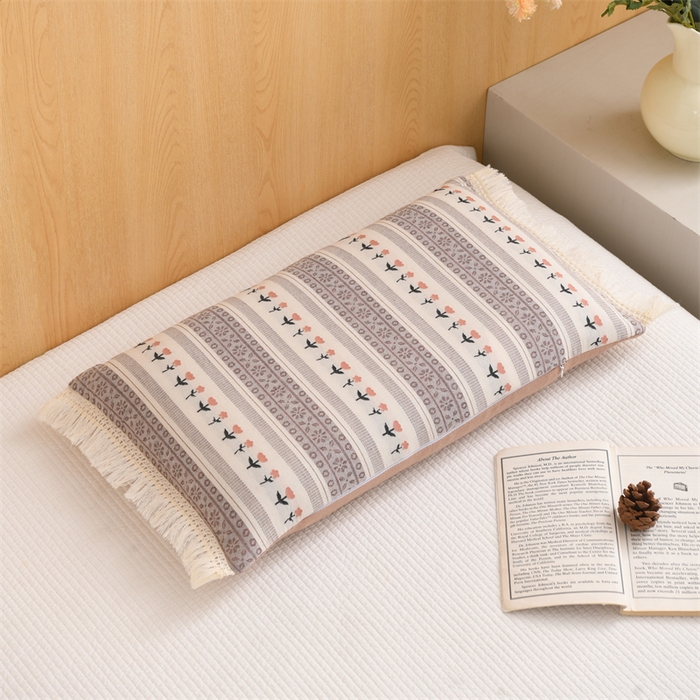 91家纺网 家纺一手货源 找家纺 （总）织布人 2025新款全棉棉麻流梳花边全荞麦壳枕头成人家用学生助睡眠硬枕芯