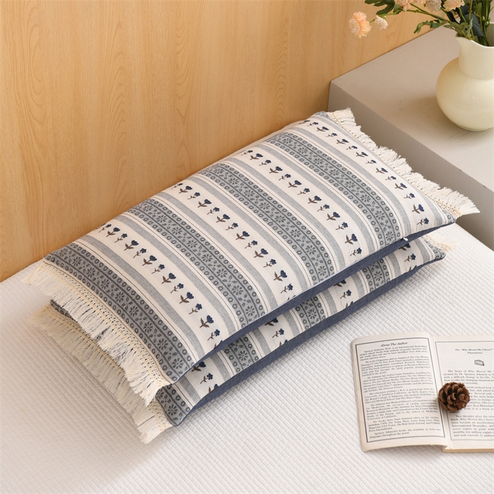 91家纺网 家纺一手货源 找家纺 织布人 2025新款全棉棉麻流梳花边全荞麦壳枕头成人家用学生助睡眠硬枕芯 棉麻流梳花边枕-蓝 色