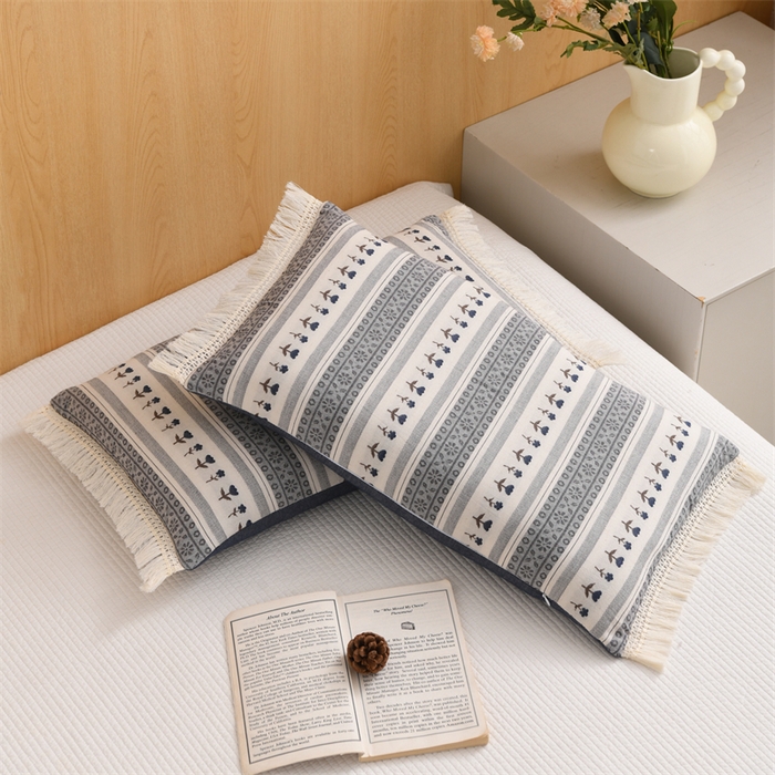 91家纺网 家纺一手货源 找家纺 织布人 2025新款全棉棉麻流梳花边全荞麦壳枕头成人家用学生助睡眠硬枕芯 棉麻流梳花边枕-蓝 色