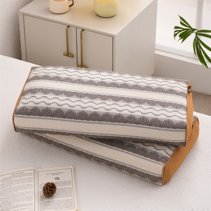 91家纺网 家纺一手货源 找家纺 织布人 2025新款全棉棉麻立体碎花全荞麦壳枕头成人家用学生助睡眠硬枕芯 棉麻立体小清新枕-浅咖