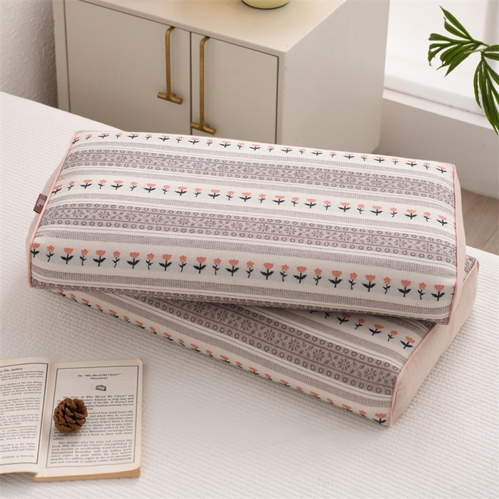 91家纺网 家纺一手货源 找家纺 织布人 2025新款全棉棉麻立体碎花全荞麦壳枕头成人家用学生助睡眠硬枕芯 棉麻立体小清新枕-粉色