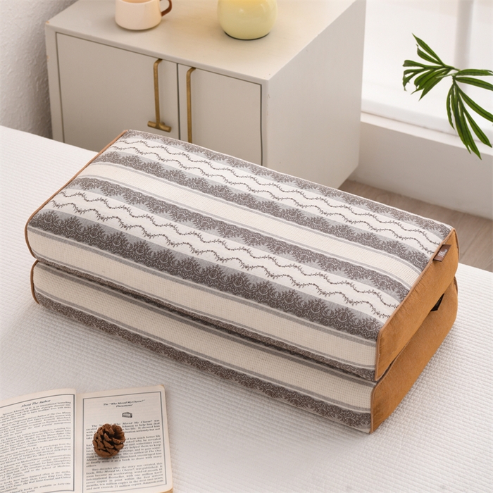 91家纺网 家纺一手货源 找家纺 织布人 2025新款全棉棉麻立体碎花全荞麦壳枕头成人家用学生助睡眠硬枕芯 棉麻立体小清新枕-浅咖